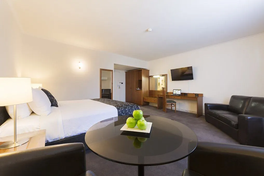 Diplomat Hotel Canberra 4*,  Australia