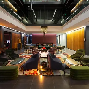Hotel East And