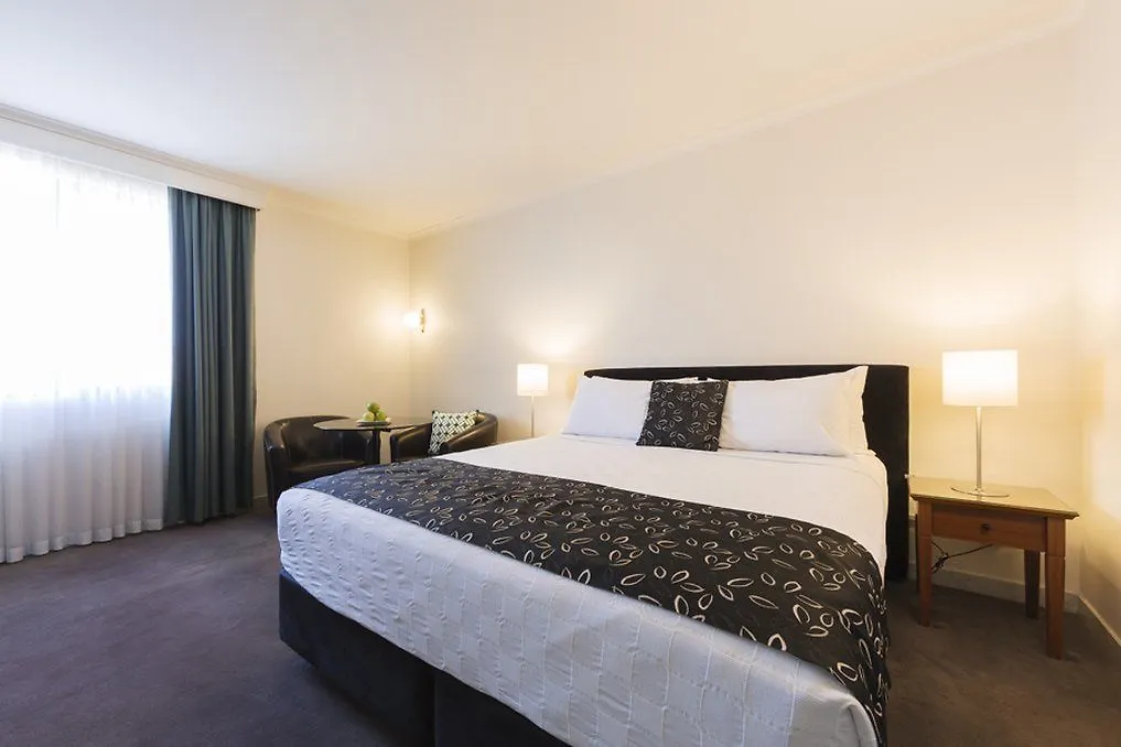 Diplomat Hotel Canberra